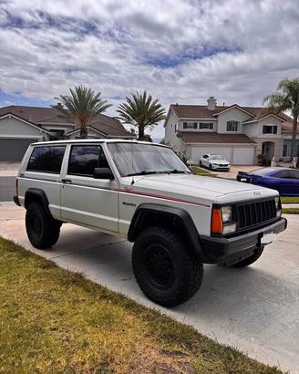 Jeep Cherokee 4.0 3 Porte Sport