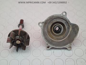 POMPA ACQUA SUZUKI GSXR 1000 2006 2005 GSX R