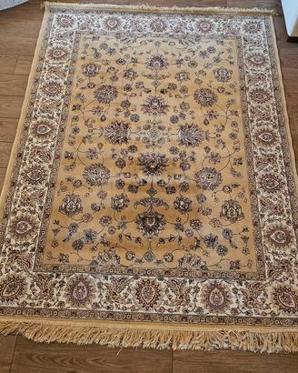 tappeto orientale classico 