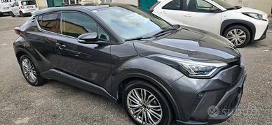 toyota chr 2.0