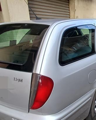 Lancia Lybra stupenda