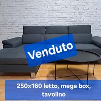 Elegante Divano + Penisola box e letto e tavolino