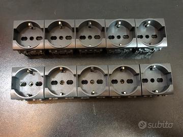 OMNIALUXSTORE STOCK BTICINO L4140/16 10PEZZI
