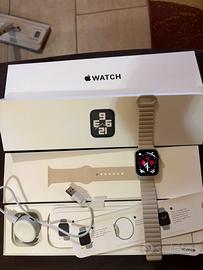 Apple watch SE Aluminim Casse 40mm starlight