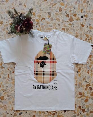 t-shirt bape x Burberry 