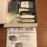 TERMOSTATO DIGITALE DA INCASSO