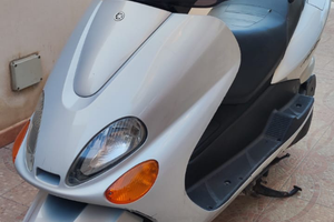 Moto yamaha Majestic 150c