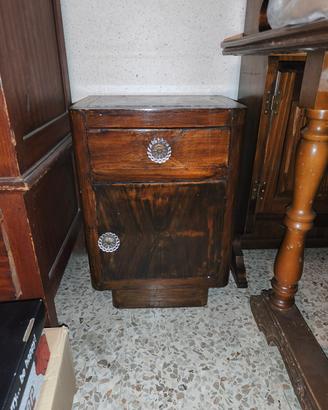 comodino anni 30