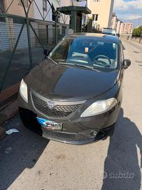 Ypsilon 1.2 69 CV 5P GPL Ecochic Gold