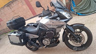  Moto 650 VUSTROM  SUZUKI 