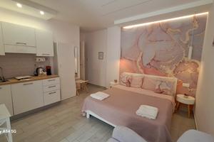 TROPEA monolocale con cucina