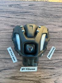 Faro anteriore e posizioni Mt-07 23’