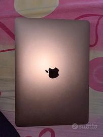 MacBook Air 2020 512 GB 8 GB Ram