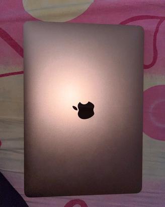 MacBook Air 2020 512 GB 8 GB Ram