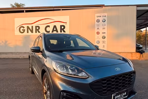 Ford Kuga 2.5 Plug In Hybrid 225 CV CVT 2WD ST-Lin
