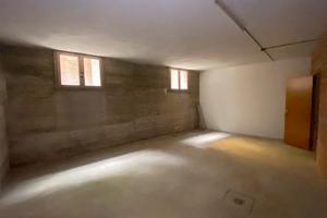 Deposito cantina con luce, acqua e scarico