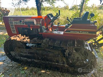 Trattore cingolato fiat