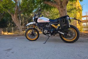 Ducati Scrambler 800 Desert Sled come nuova