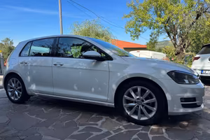 Volkswagen Golf 1.6 TDI 110 CV 5p. Highline BlueMo