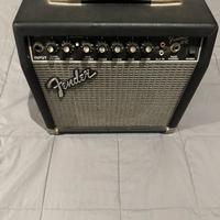 Amplificatore fender frontman 15R + cavo chitarra