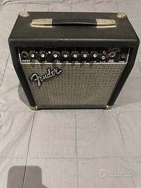 Amplificatore fender frontman 15R + cavo chitarra