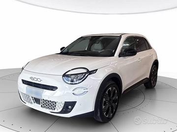 FIAT 600 1.2 hybrid La Prima 110cv auto