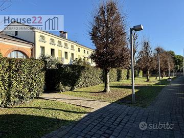 SIGNORILE E AMPIO TRICAMERE al Piano 2° (ultimo)