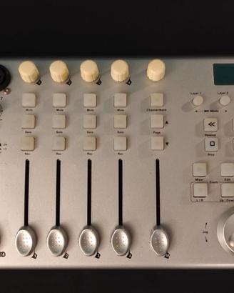 Icon AIO 6 controller e scheda audio usb 6 canali