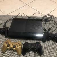 Playstation 3 + joystick + giochi