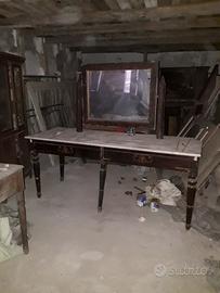 toilette,consolle antica siciliana antico