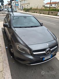Mercedes classe a 180 sport motore Mercedes 