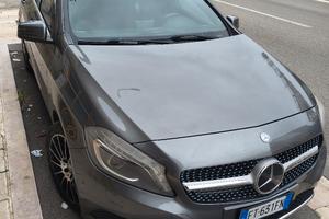 Mercedes classe a 180 sport motore Mercedes 