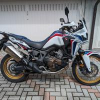 Honda CRF1000L Africa Twin - 2017 DCT Travel