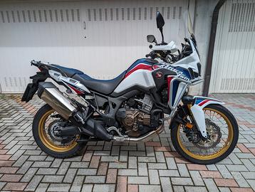 Honda CRF1000L Africa Twin - 2017 DCT Travel