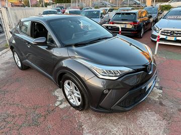 Toyota C-HR 1.8 Hybrid E-CVT Lounge