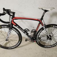 Bici da corsa artigianale carbonio