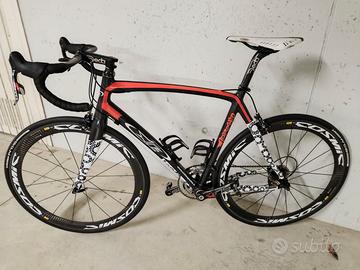 Bici da corsa artigianale carbonio