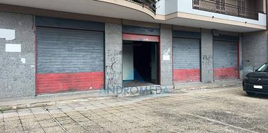 Immobile di 170 m² a Aversa