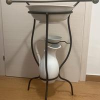 Lavatoio antico per il viso