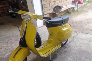 Vespa 50 Special