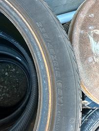 Gomme 235-45-r18