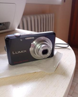 PANASONIC LUMIX FS 28