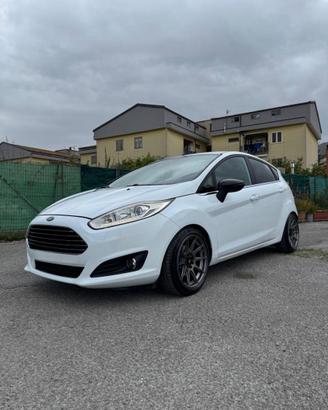 Ford Fiesta Titanium 2013 1.6 TDCi 95cv
