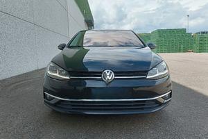 VW Golf Highline