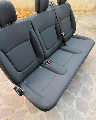fila sedili posteriori talento Vivaro ecc.