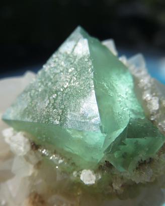 FLUORITE VERDE OTTAEDRICA su QUARZO Sud Africa