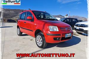 Fiat Panda 1.3 MJT 16V 4x4 con Gancio Traino