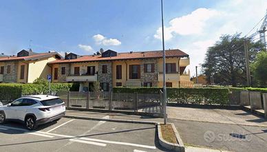 TRILOCALE CON GIARDINO - BOX E CANTINA