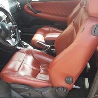 interni pelle rossa alfa romeo GT 2006