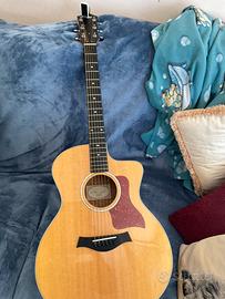 Taylor chitarra acustica